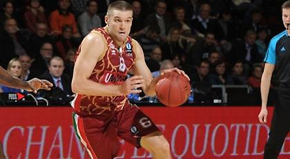 «Γλυκοκοιτάζει» Μπράμος η ΑΕΚ!