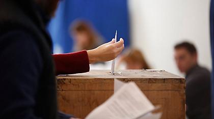 Δημοσκόπηση: Αλμα 6 μονάδων για ΝΔ σε ένα μήνα, ανοίγει η ψαλίδα με ΣΥΡΙΖΑ