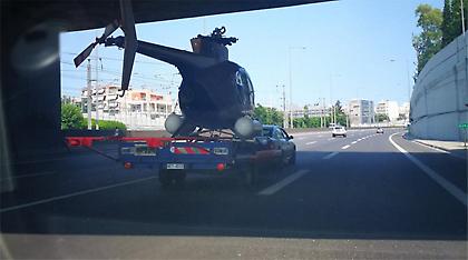 Φωτογραφίες: Το μοιραίο ελικόπτερο με τρέιλερ στην Αττική Οδό 24 ώρες πριν την πτώση