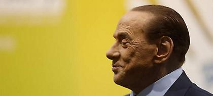 Απίστευτος Μπερλουσκόνι: Αυτό που μου αρέσει στον Τραμπ είναι η... Μελάνια