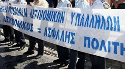 Πόλεμος ανακοινώσεων ΝΔ και Τόσκα με φόντο την συγκέντρωση των αστυνομικών στα Εξάρχεια