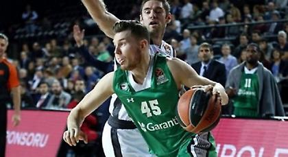 Μετακομίζει στην Αρμάνι ο Μπερτάνς