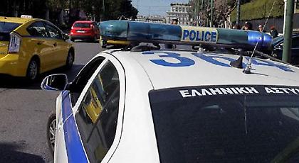 Παράνομο καζίνο στο Ανω Καλαμάκι: Ο λαϊκός τραγουδιστής, ο μάνατζερ, και η υποψήφια βουλευτής