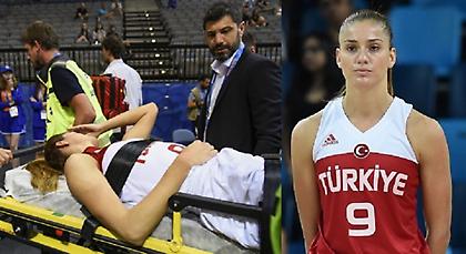 Έφυγε με φορείο Τουρκάλα παίκτρια στο Ευρωμπάσκετ! (pic/video)