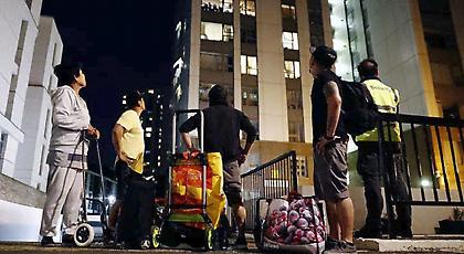 Πυρκαγιά σε κτίριο στο Λονδίνο: Μάχη με τις φλόγες - Ένας τραυματίας