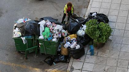Απέρριψε την πρόταση Σκουρλέτη η ΠΟΕ ΟΤΑ - συνεχίζει την απεργία