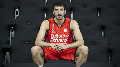 Μένει Βαλένθια ο Βίβες