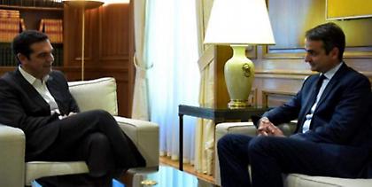 Κόντρα για τις δημοσκοπήσεις -Το «ρεύμα της ΝΔ» και ο «πανικός του Μαξίμου»