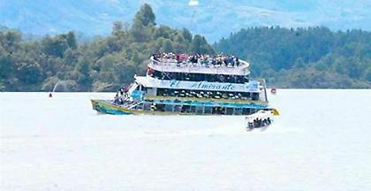 Κολομβία: Βυθίστηκε σκάφος με 150 τουρίστες