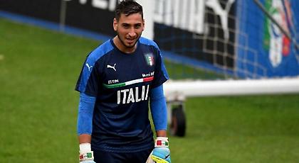 Ο Ντοναρούμα σε ρόλο κάμεραμαν!