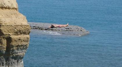 Σε κλοιό καύσωνα για τέσσερις ημέρες η χώρα -Καμίνια οι μεγαλουπόλεις με πάνω από 43 βαθμούς Κελσίου