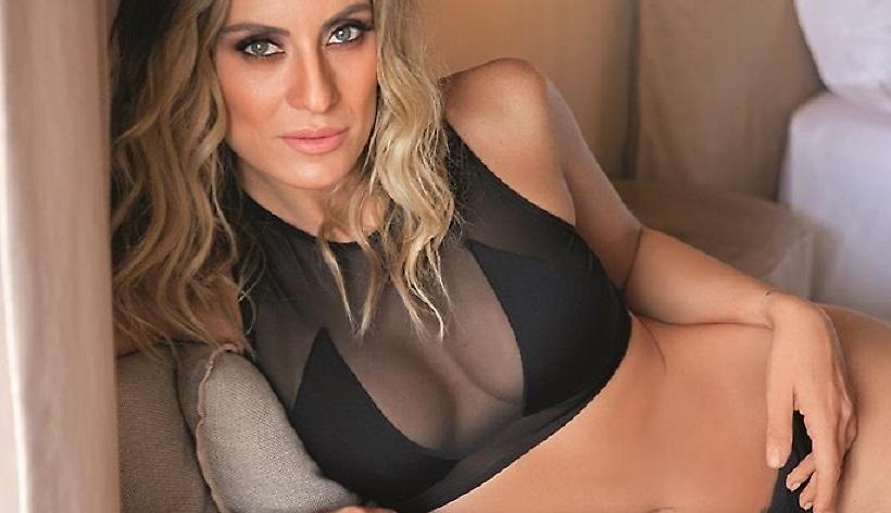 Προσοχή, καίει: H Ελεονώρα Μελέτη με μαγιό!