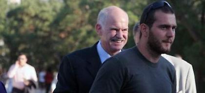 Ο γιος του Γιώργου Παπανδρέου μετά το Αμμάν, επέστρεψε στην Κρήτη