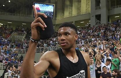 Γιάννης Αντετοκούνμπο Blog: Ευχαριστώ όλους τους Έλληνες για την καθημερινή στήριξη!