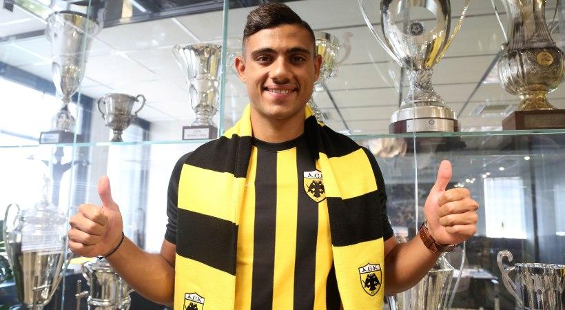 Πατέρας Γιακουμάκη: «Όνειρο κάθε ποδοσφαιριστή η ΑΕΚ»