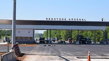 Άγνωστος άνοιξε πυρ σε στρατιωτικές εγκαταστάσεις στην Αλαμπάμα