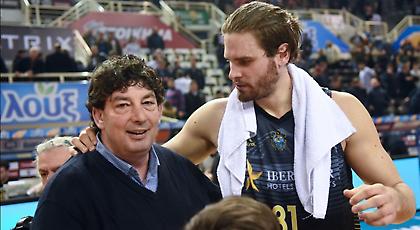 Τα social media «κάρφωσαν» τη συμφωνία Μπόγρη – Ολυμπιακού