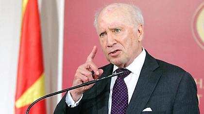 Κινητικότητα στο Σκοπιανό: Σε ΠΓΔΜ και Αθήνα ο Μάθιου Νίμιτς