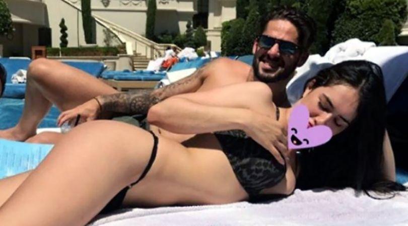 Οι διακοπές του Ίσκο με «καυτή» μελαχρινή (pics)