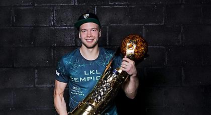 Λεκαβίτσιους: «Εντυπωσιασμένος με Πασκουάλ, με παρακολουθεί καιρό»