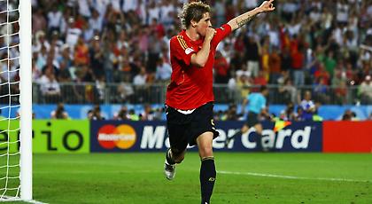 ΘΕΜΑ: Όταν η εθνική Ισπανίας ξεκίνησε να γίνεται φόβητρο! (pics/video)