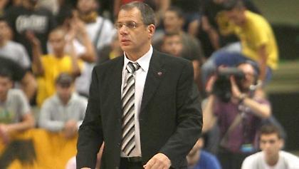 Το καμπ του Θανάση Παπαχατζή