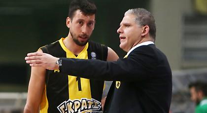 Μανωλόπουλος στον ΣΠΟΡ FM: «Δύσκολο να μείνει ο Ούκιτς»