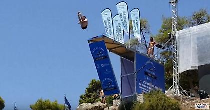 Cliff Diving: Οι πρώτες εντυπωσιακές βουτιές προπόνησης