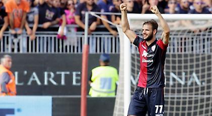 ΘΕΜΑ: Ο Ταχτσίδης θέλει να βρει το… λιμάνι του! (pics/vids)