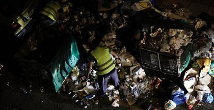 Με εντατικούς ρυθμούς η αποκομιδή σκουπιδιών