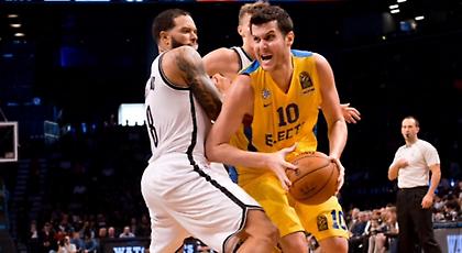 Υποστολή σημαίας στην Μακάμπι Τελ Αβίβ