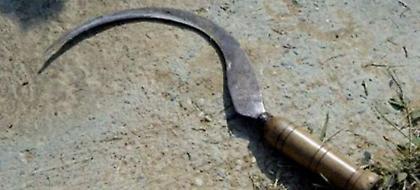 Λάρισα: Με καδρόνι και δρεπάνι χτύπησε τον συγχωριανό του