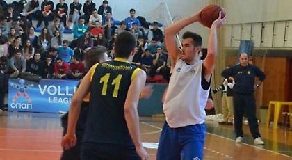 Κώστας Καμπουρίδης: Ο Έλληνας… Κάιλ Χάινς