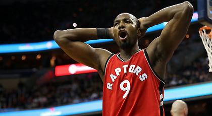 Έριξε… άγκυρα στους Ράπτορς ο Ιμπάκα