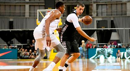 Διαμαντίδης και Ίβκοβιτς στο LG Aegean Ball