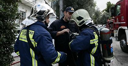 Πυροσβέστες σε Τόσκα: Με επικοινωνιακό διαχείριση φωτιές δεν σβήνονται