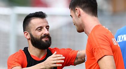 Ο Σιώπης πήρε κεφάλι από τον Ζντιέλαρ