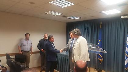 Αιχμές Πολάκη για τις εκδηλώσεις αστυνομικών