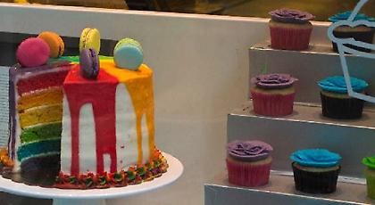 Γαλλία: Τάισε τους συναδέλφους του κέικ κάνναβης -Απολύθηκε και του επιβλήθηκε πρόστιμο