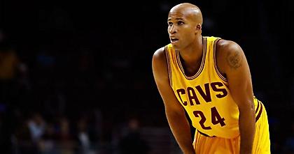 Δεν αποσύρεται και συνεχίζει στο Κλίβελαντ ο Τζέφερσον