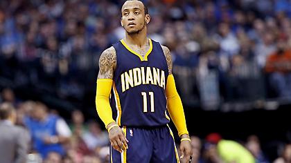 «Σχόλασαν» τον Έλις οι Πέισερς