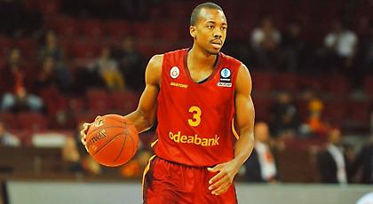 Αρχίζει συζητήσεις με ΜακΚόλουμ ο Ολυμπιακός