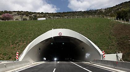 Κλειστή η σήραγγα Πλαταμώνα λόγω έργων κάθε Τετάρτη και Πέμπτη μέχρι τον Αύγουστο