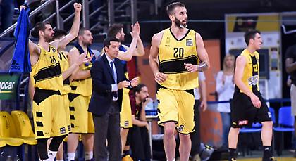 «Δεν θα κρατήσει τον Γιάνκοβιτς η Βαλένθια»