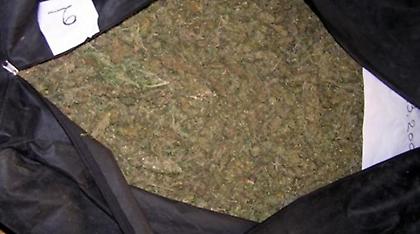 Ηγουμενίτσα: Αστυνομικοί μπλόκαραν την διακίνηση 200 κιλών ινδικής κάνναβης!