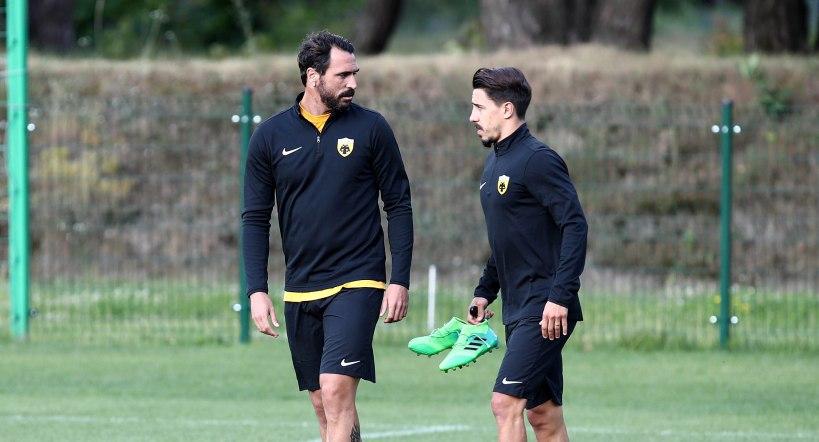 Σαν αδέρφια Σιμόες και Αλμέιδα (pic)