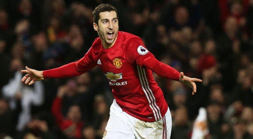 Η... κοιλιά του Μικιταριάν παρουσίασε τη νέα φανέλα της Μάντσεστερ Γιουνάιτεντ! (pic)