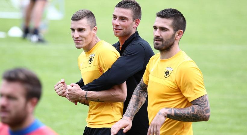 Προπονήθηκαν μαζί όλοι οι… νέοι της ΑΕΚ (pics)