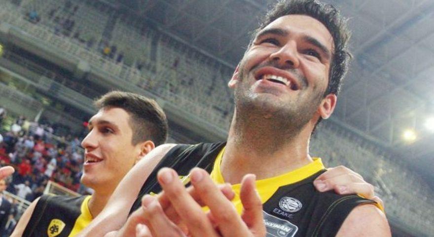 Δυνατά για Μαυροειδή η Αβελίνο!