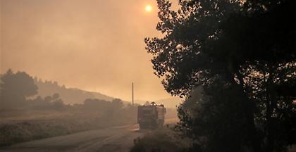 Σε πλήρη εξέλιξη οι πυρκαγιές σε Ζάκυνθο, Ιεράπετρα και Σητεία